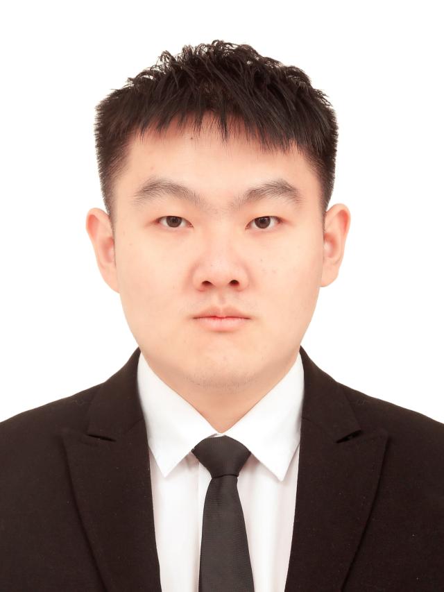 王磊.jpg