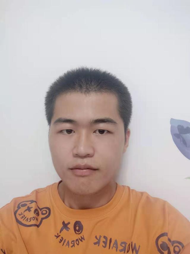 刘武-22级.jpg